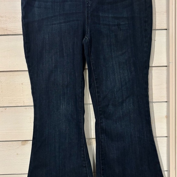 Judy Blue Pull On Super Flare Jean Dark Wash size 13/31 Great condition ! - Picture 10 of 16